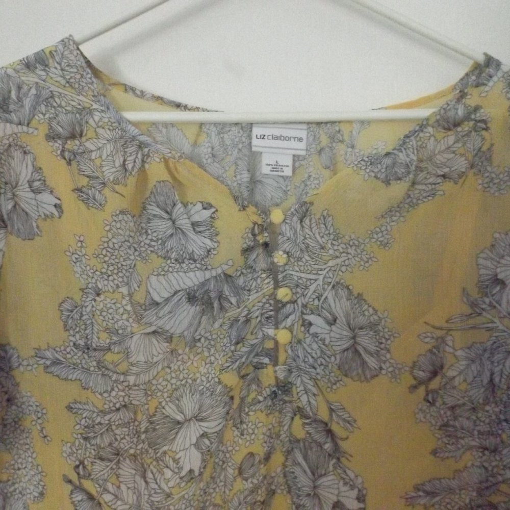 Liz Claiborne Summer Yellow Floral Top - Size L